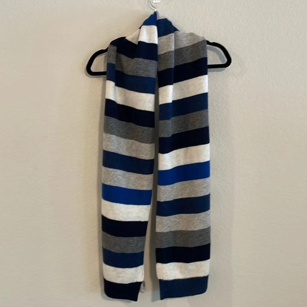 Gap Women's Wool Knit Scarf One Size Blue Stripe Nautical Preppy Contemporary